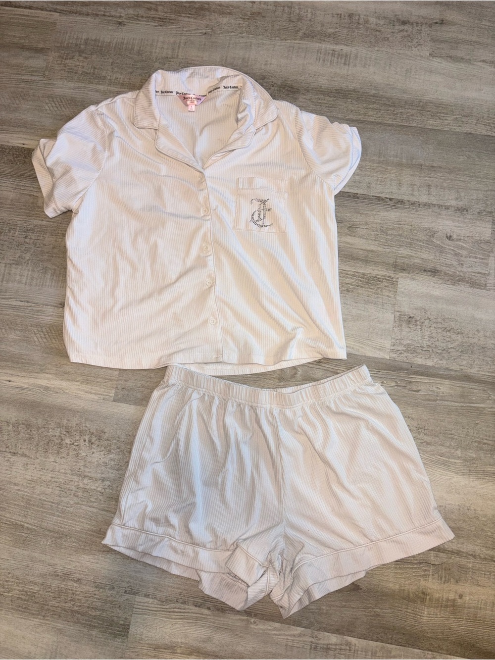Juicy Couture Light Pink Striped Short-Sleeve Pajama Set